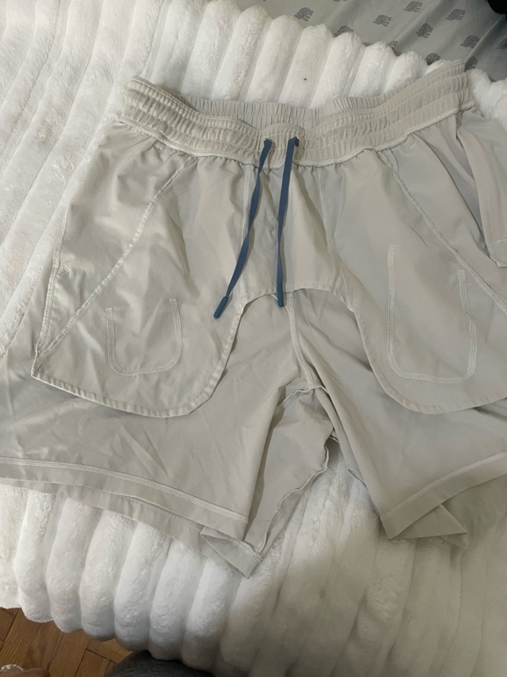 Lululemon Pace Breaker™ White Athletic Shorts with Blue Trim - Picture 10 of 15